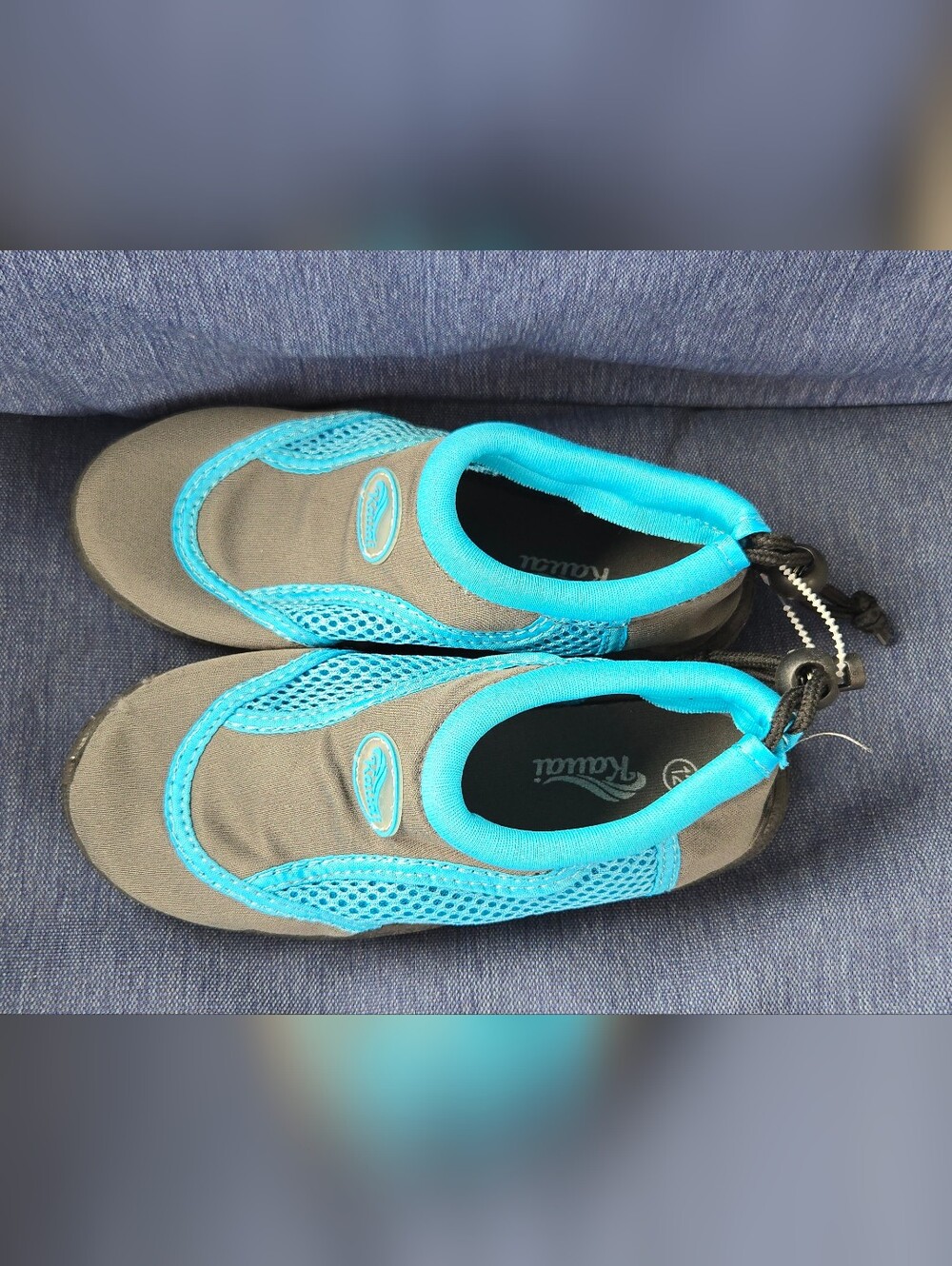 Children's Aqua Water Shoes - Gray with Bright Turquoise Trim